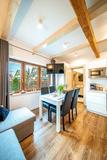 Kuchyňa alebo kuchynka v ubytovaní Apartament Kamieniec