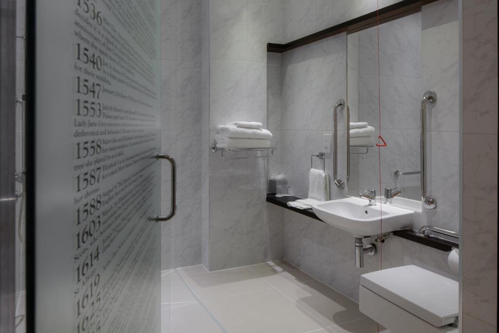 Doubletree By Hilton London - Greenwich - Twin Room - Mobility Access