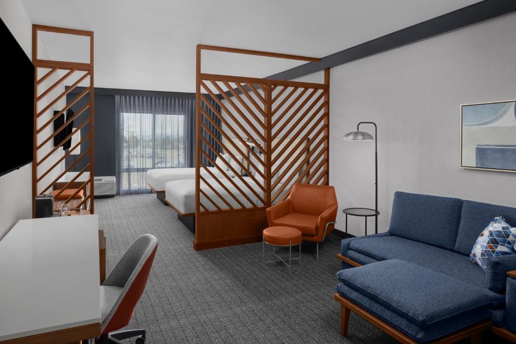 Posezení v ubytování Courtyard by Marriott Orem University Place