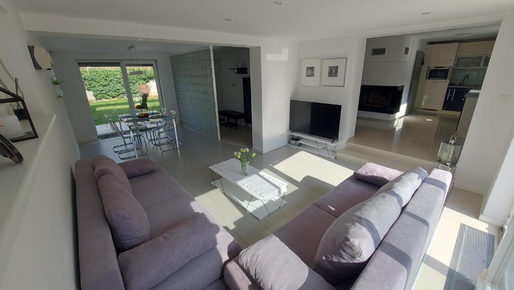 an overhead view of a living room with a couch at Dom na Červenej Veži in Banka