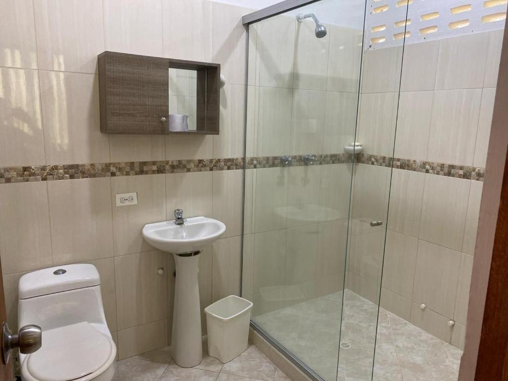 Ванна кімната в Finca en San Jerónimo, todas las comodidades