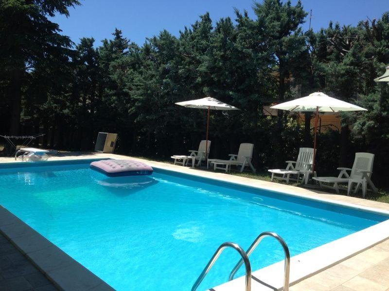 Bazén v ubytování B&B Rollo Garden nebo v jeho okolí