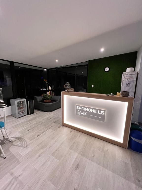 Vstupní hala nebo recepce v ubytování Springhills Quito Airport