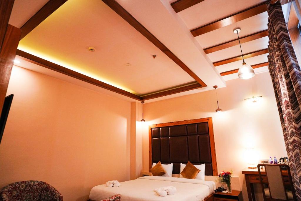ORSINO RESORT MALL ROAD - Deluxe Double Room