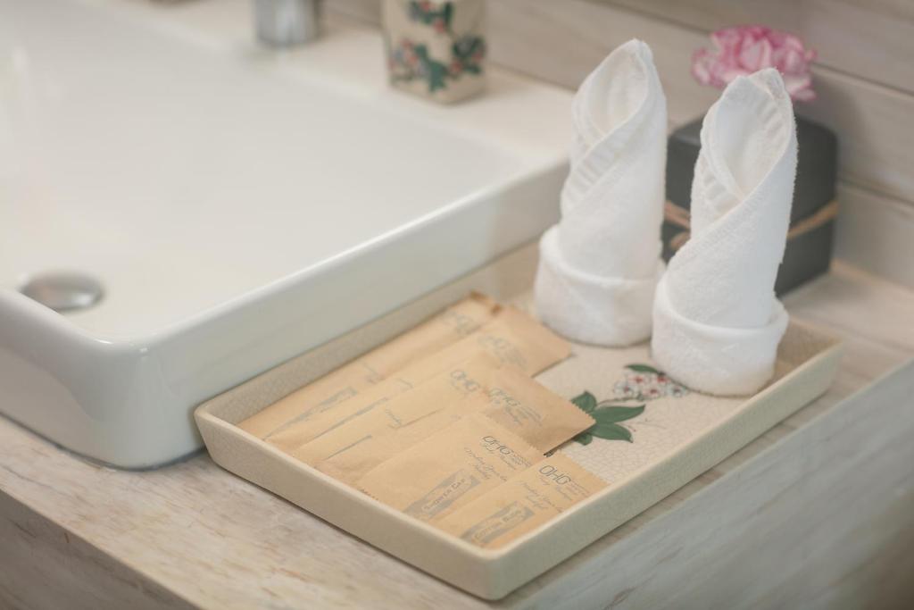 The Oriental Jade Hotel - 6