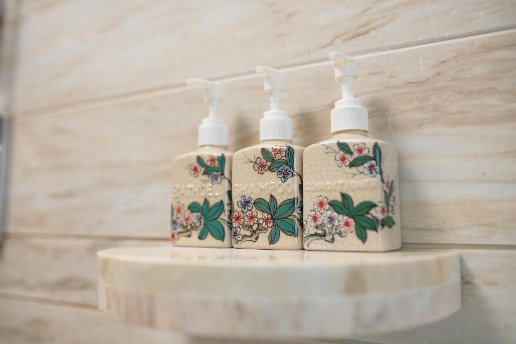 The Oriental Jade Hotel - 5