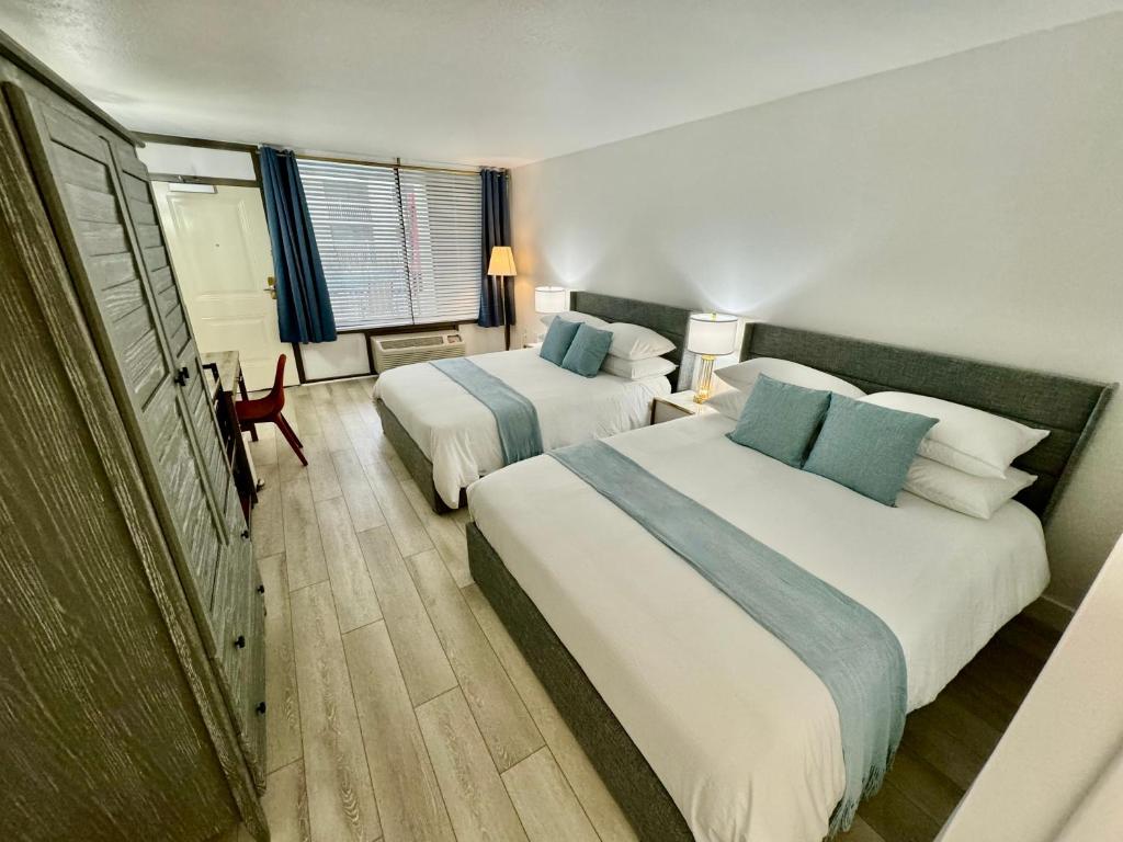 Pool - WiFi - Parking - Best Location ! - Studio With Pool View