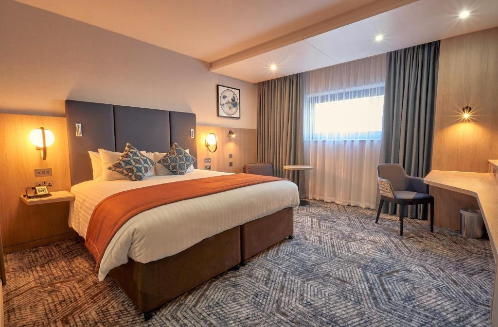 Crowne Plaza Reading East - 