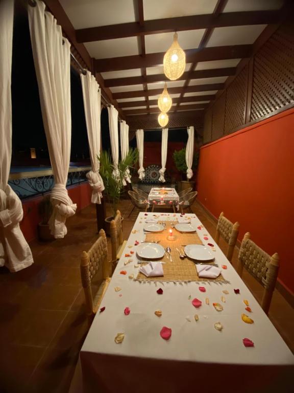 Restaurace v ubytování Riad La Bigarade