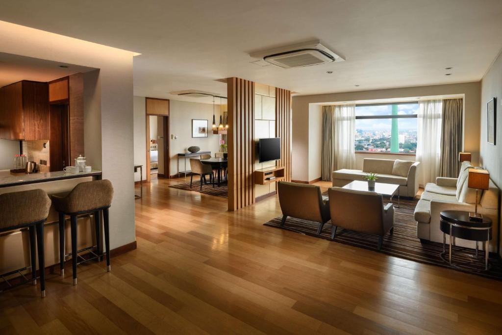 Hilton Colombo Residence - Superior Suite