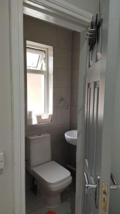 Koupelna v ubytování Studio with Private Kitchen