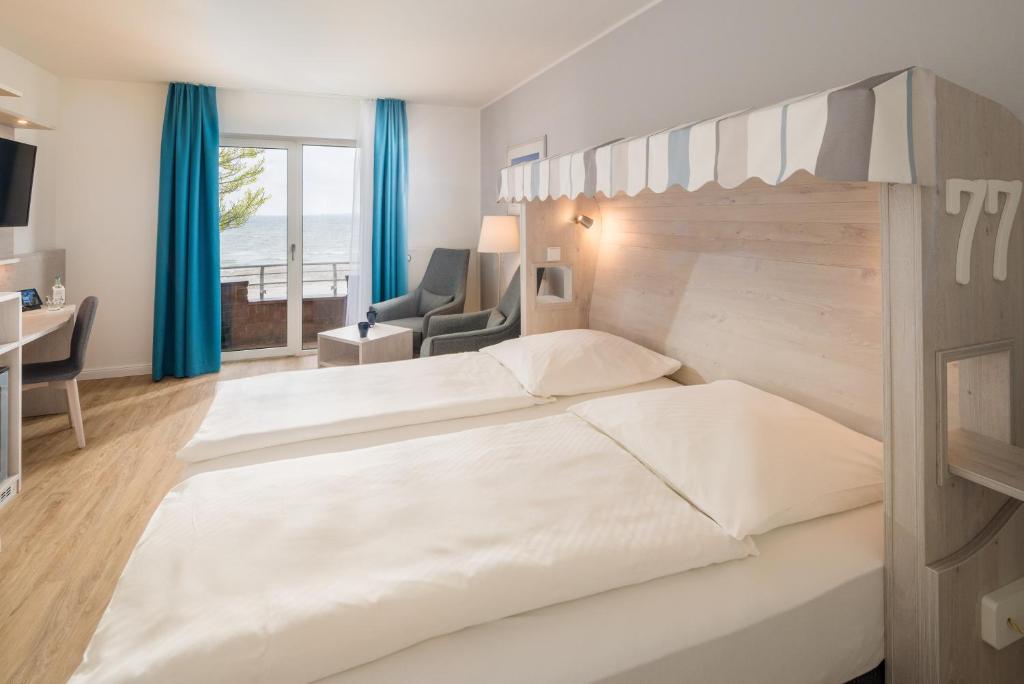 Stadthotel Eckernförde - Deluxe Double Room Sea Side