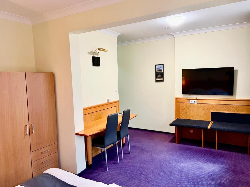 LAS SŁUPSKI APARTAMENTY PREMIUM Wifi Netflix Smart TV50 Cisza Spokój Wysoka jakość za niską cenę Zapraszamy - Deluxe Room No. 2 Con Vista Al Patio