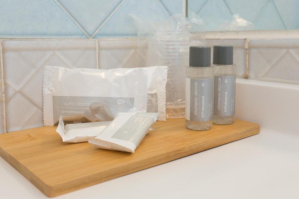 Hotel Trevi Riccione, in centro sul mare con cucina - Resim 32