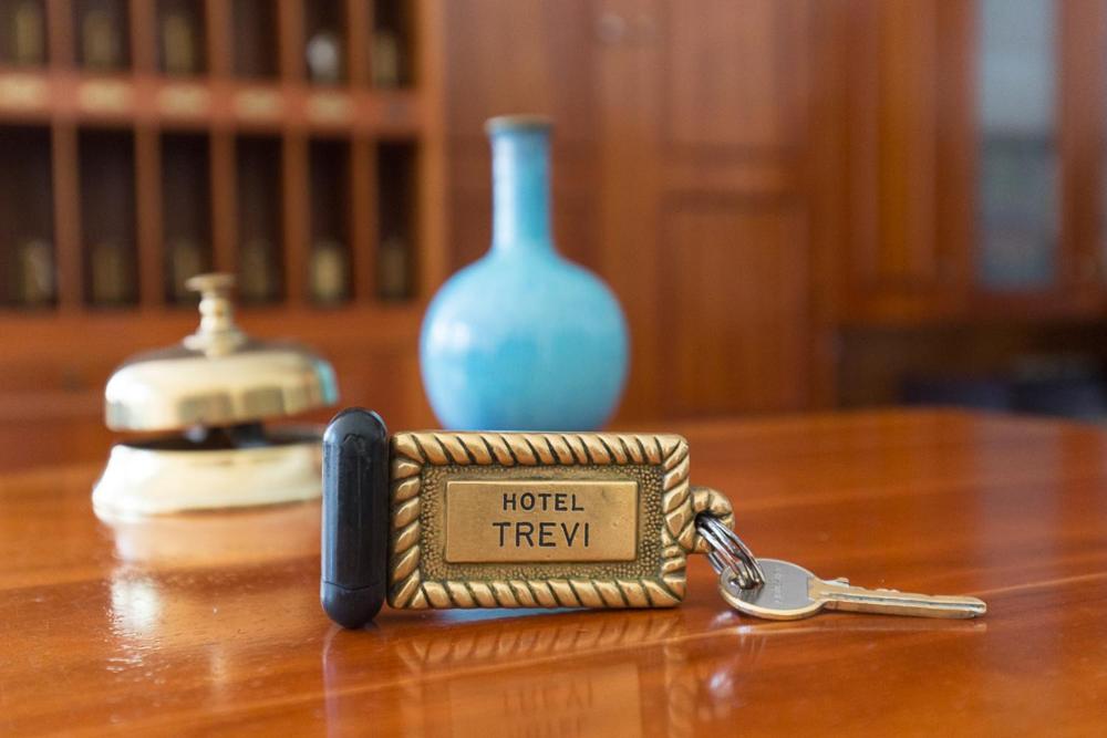 Hotel Trevi Riccione, in centro sul mare con cucina - Resim 12