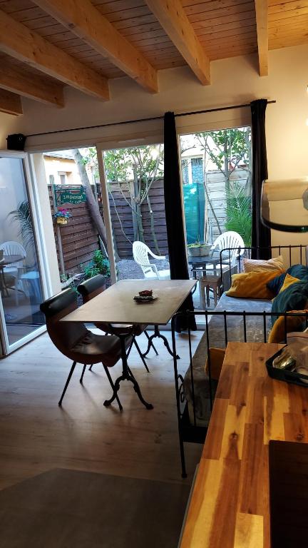 Posezení v ubytování Duplex Sables d'Or