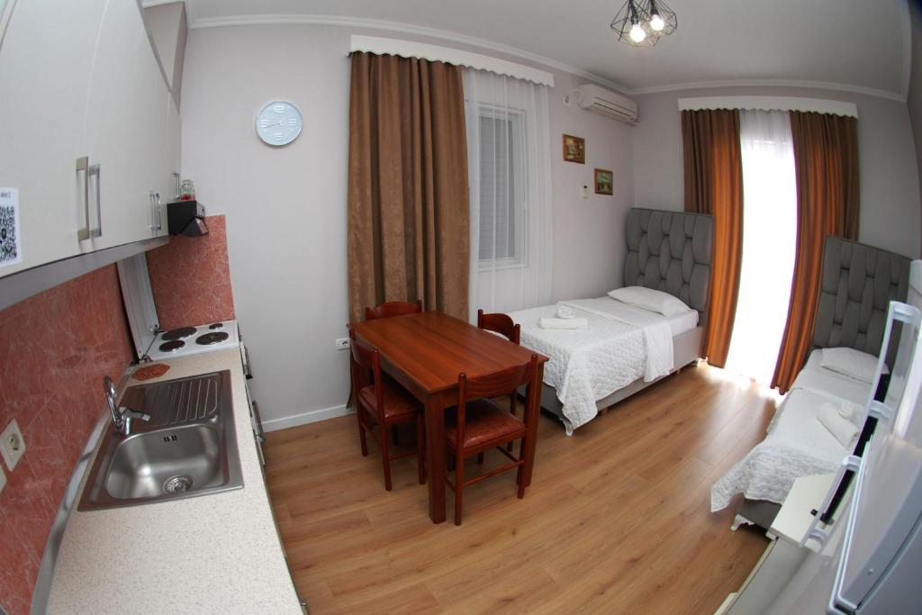 Krevet ili kreveti u jedinici u okviru objekta Hotel Vila Alvin & Apartments