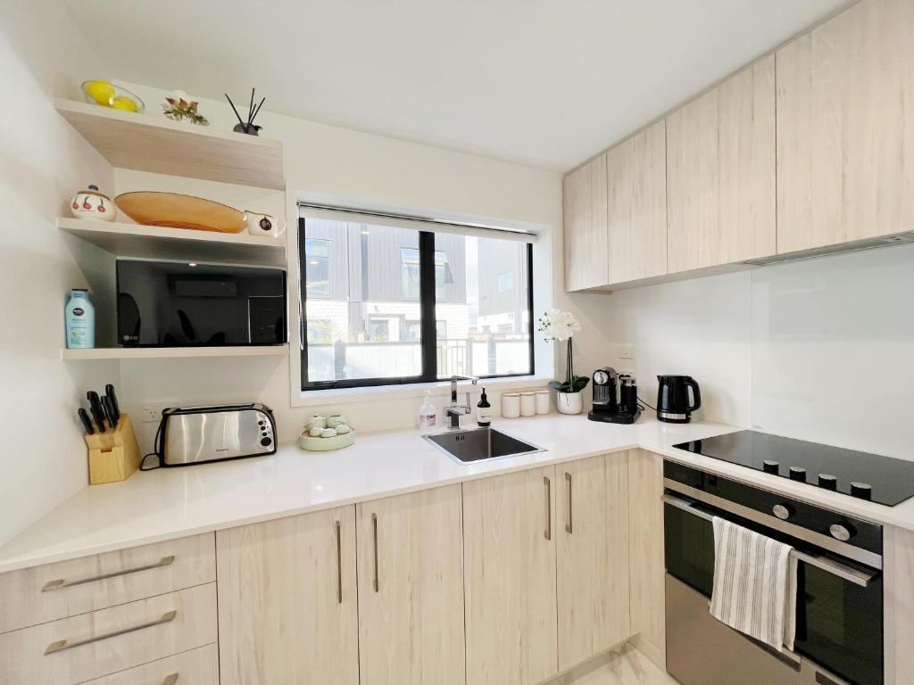 3Mins to Hospital & Hagley Park - Resim 4