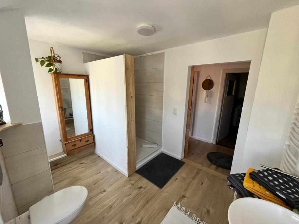 Ένα μπάνιο στο Haus Carolin