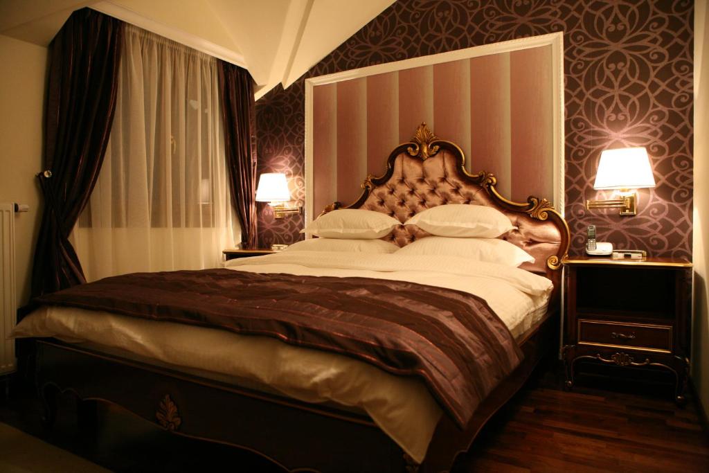 Hotel Villa Viktorija - Two-Bedroom Apartment With Balcony