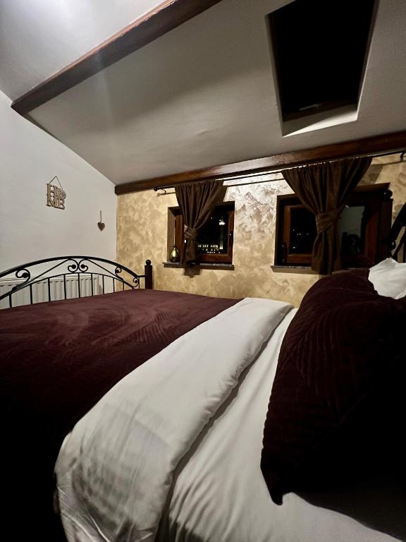 Postel nebo postele na pokoji v ubytování Hotel Fjorr