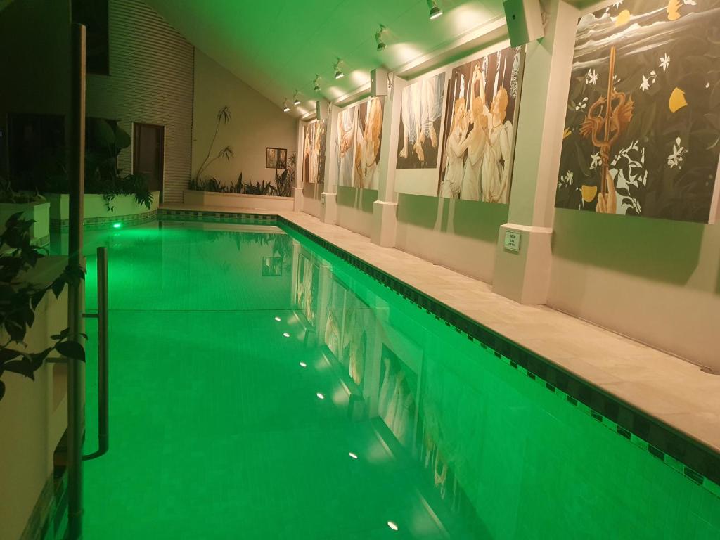 BOND ESTATE LUXURY ACCOMMODATION - Resim 41