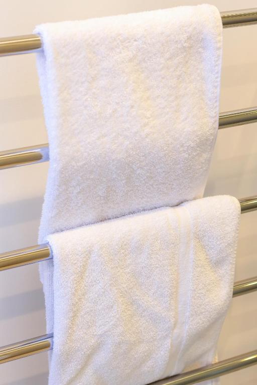 Central Oasis: Charming Studio with Backyard - Resim 26