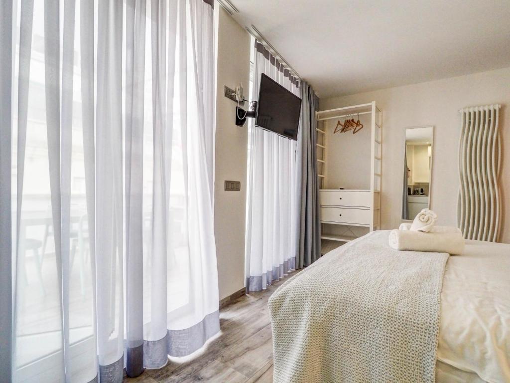 Posteľ alebo postele v izbe v ubytovaní Blue Serenity by Hello Homes Sitges