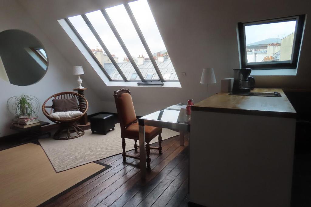 Fotografia z galérie ubytovania Loft avec vue sur Tour Eiffel v Paríži