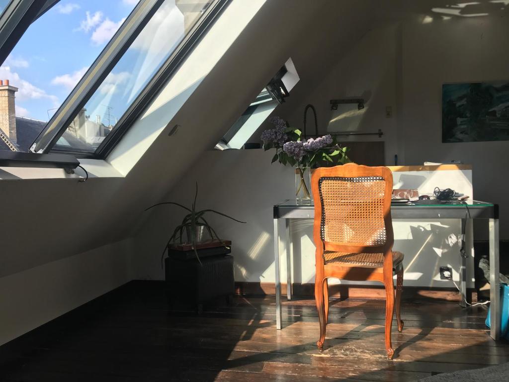 Fotografia z galérie ubytovania Loft avec vue sur Tour Eiffel v Paríži