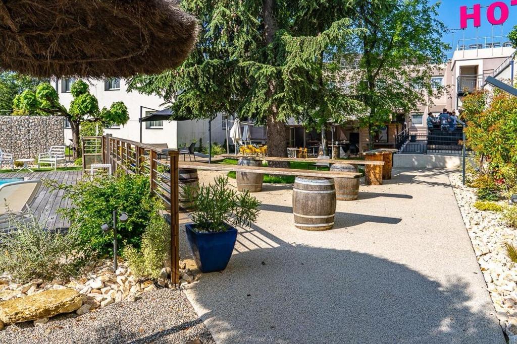 Zahrada ubytování Hôtel Karène
