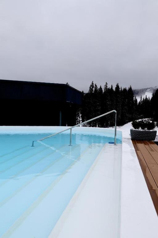 SAVOIE Apartments Bukovel - Pièce Triple Avec Vue Sur La Montagne