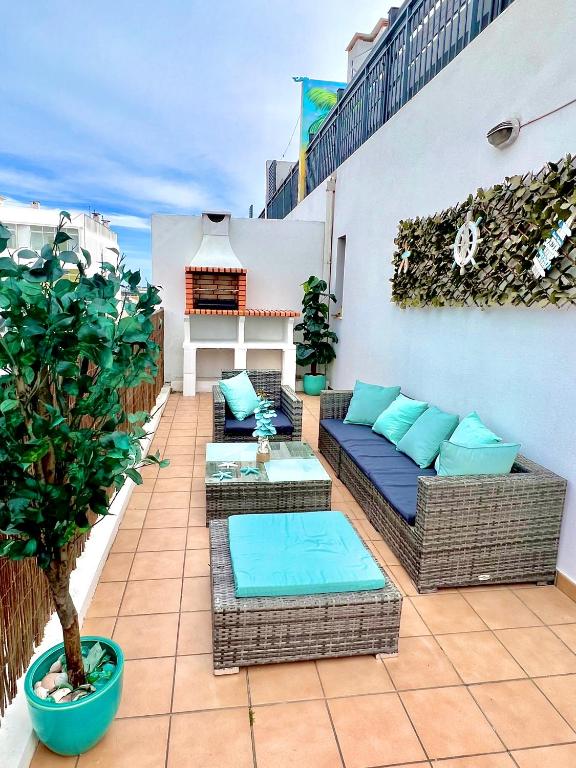 Sunshine apartment by Ammonite&Cо
