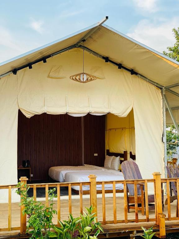 Gallery image of DaLart Glamping in Xuân Trường