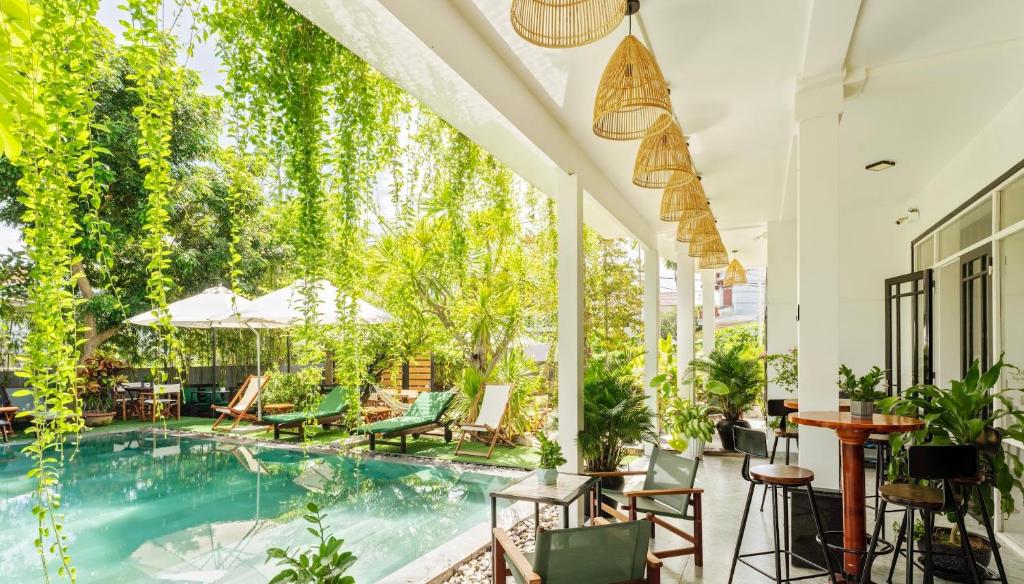 Bazén v ubytování Luna Verde Hotel Hoi An nebo v jeho okolí