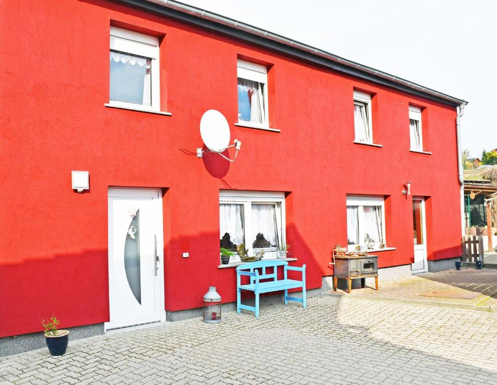 Ferienwohnung mit Terrasse und Garten, Bergen auf Rügen (updated prices