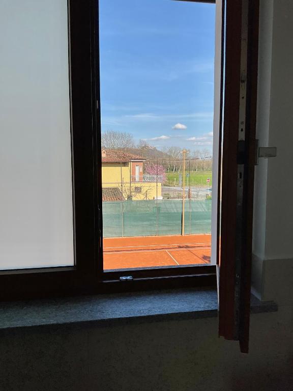 Tenis a/nebo squash v ubytování Guest house LangAmore nebo okolí