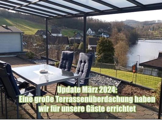 Exklusive Ferienwohnung 'Agger-Blick' mit großer Seeblick-Terrasse & Sauna - Apartamento De Una Habitación