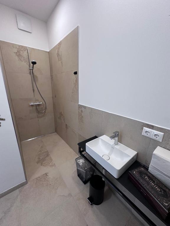 Rilke Apartments - Resim 31