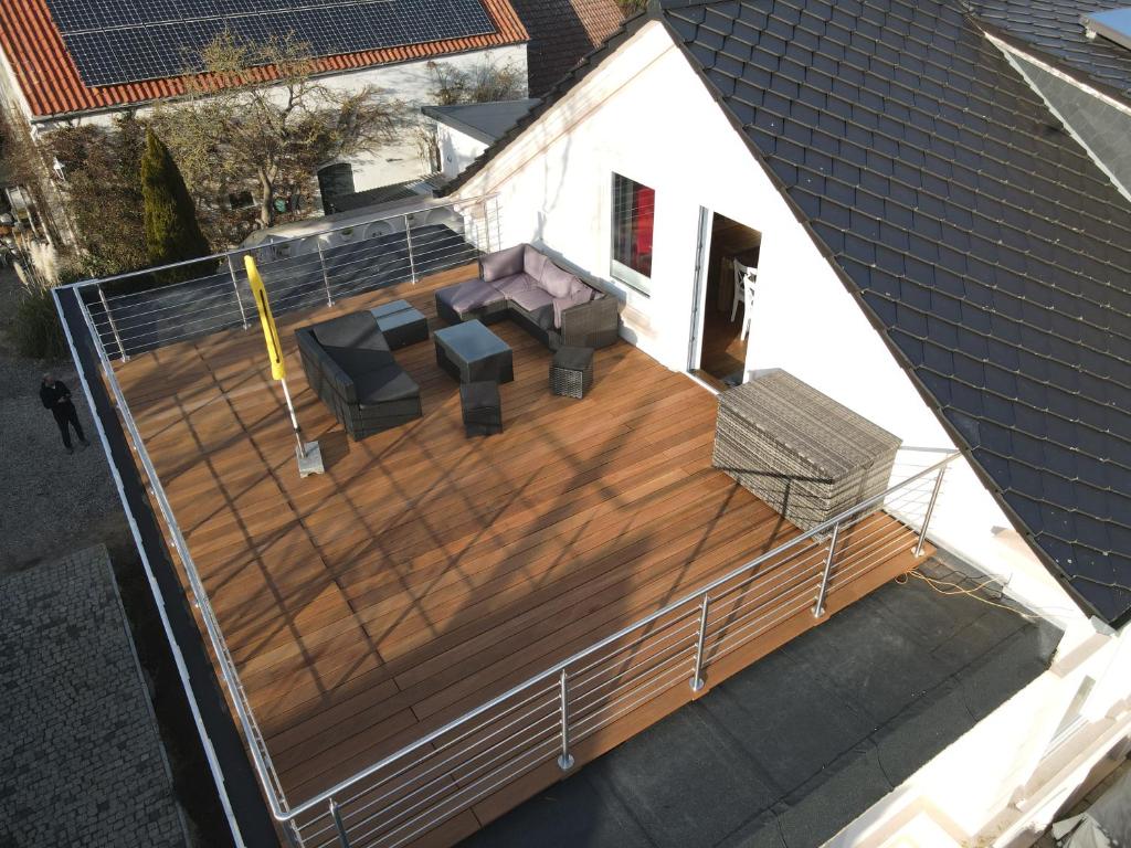 Ein Balkon oder eine Terrasse in der Unterkunft Villa Rosengarten