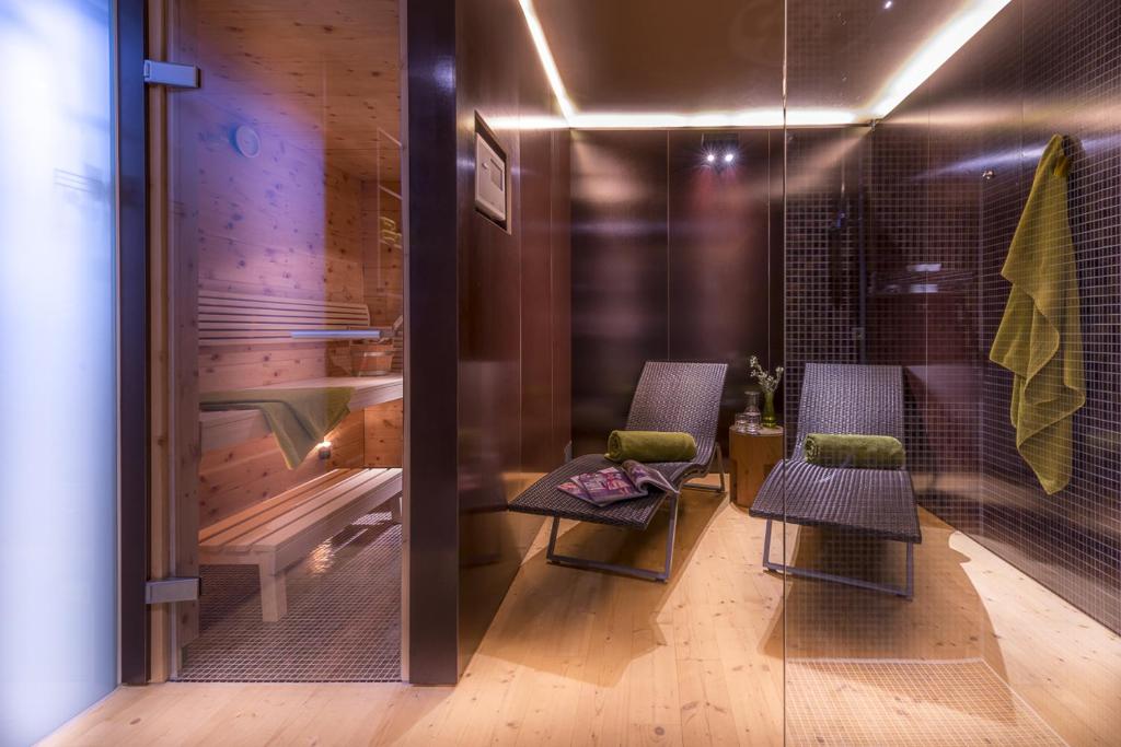 Posezení v ubytování Design Chalets Lech