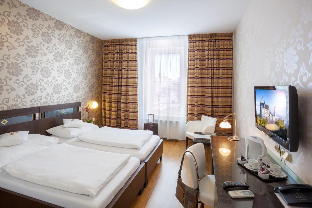 Hotel Trinity - Resim 33