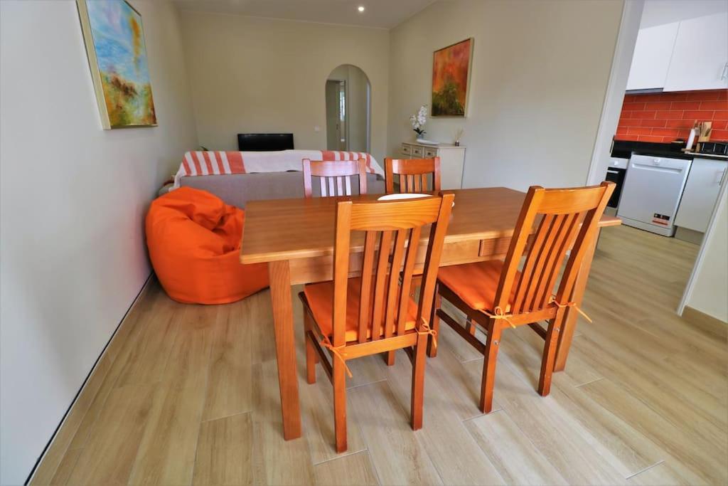 Apartamento laranja Quarteira