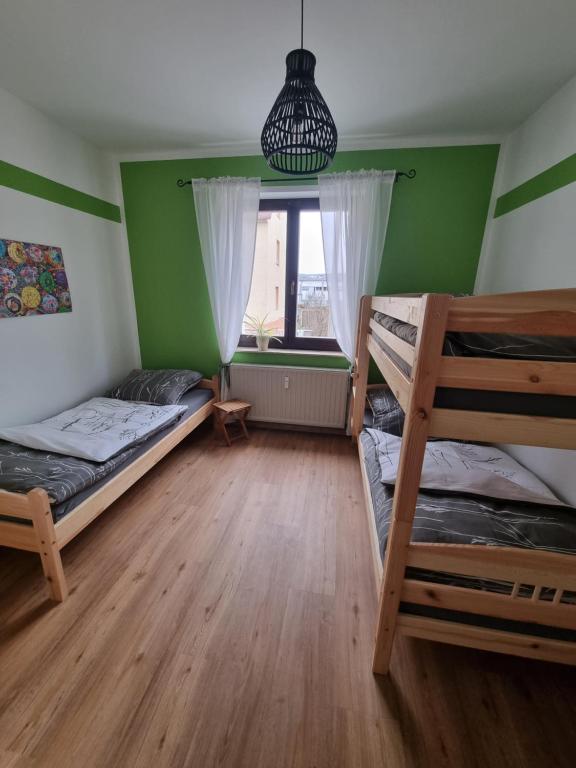 Postel nebo postele na pokoji v ubytování Ferienwohnung Cumbach