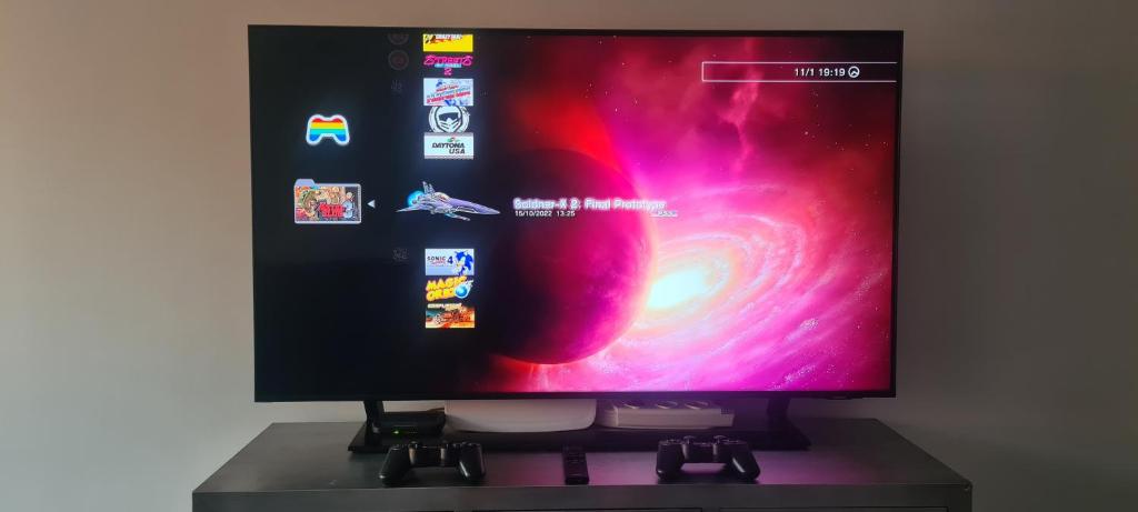 TV a/nebo společenská místnost v ubytování Torres del Sol-La Perla ocean view