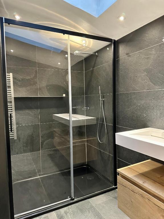 Koupelna v ubytování La Maisonnette