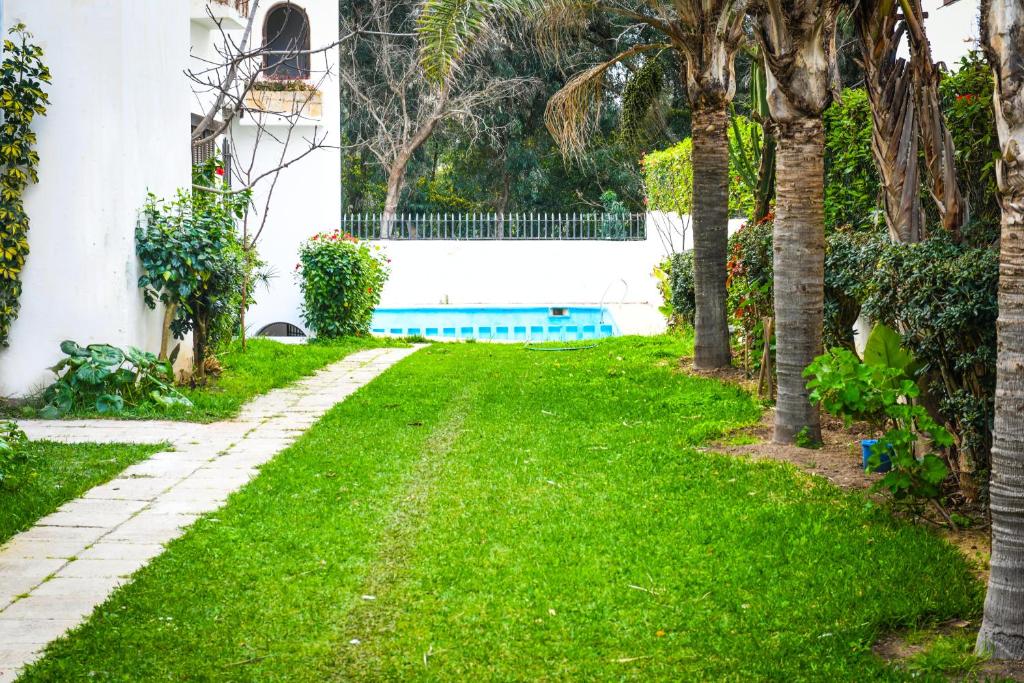Bazén v ubytování Le patio de CaboNegro - 250m de la plage - 6 couchages nebo v jeho okolí