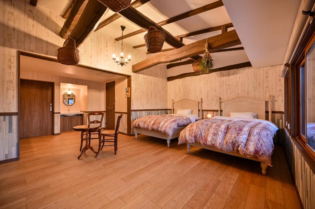 Auberge Licht - Habitación Triple Con Vista