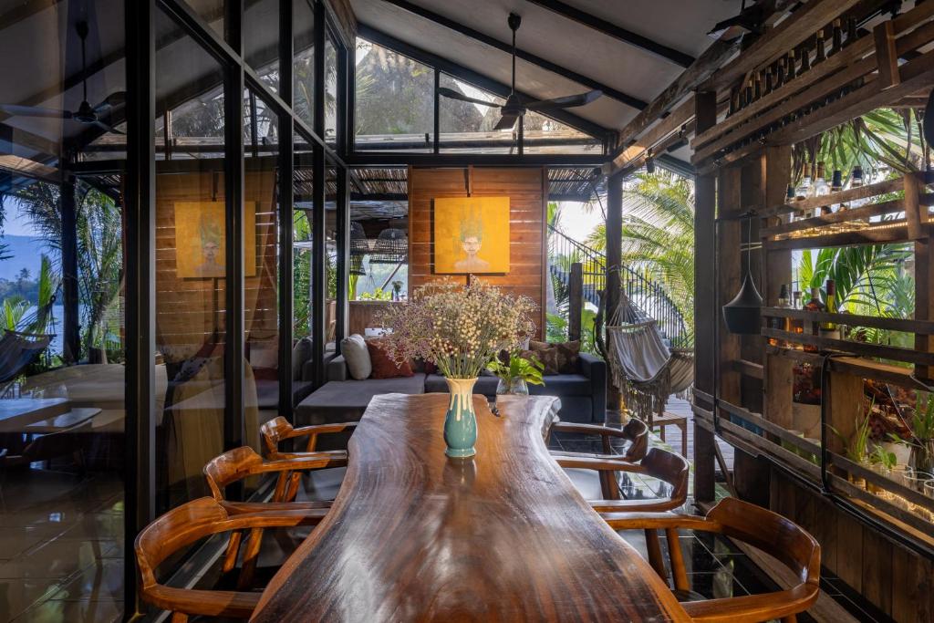 Fotografie z fotogalerie ubytování Daya Villa v destinaci Kampot