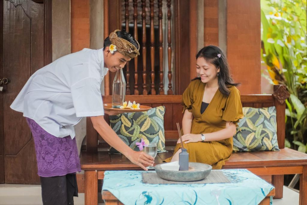 Hosté ubytování Nirwa 1 Ubud Guesthouse